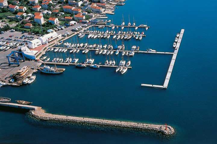 yachtcharter murter kroatien marina betina