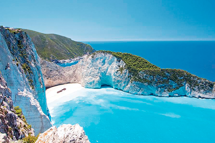 Yacht charter in Greece